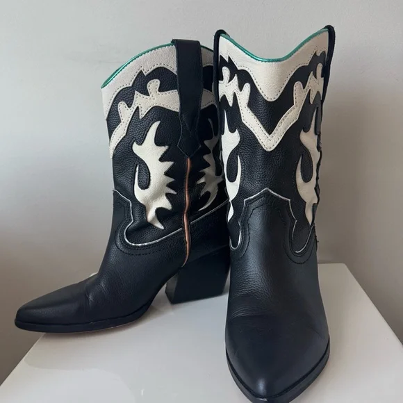 Dolce Vita Landen Boots in Black 7.5 - Picture 6 of 13